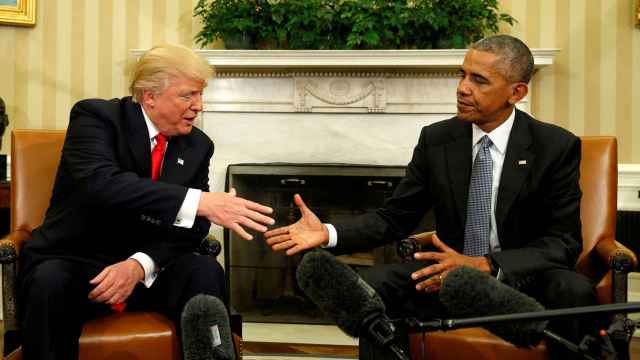 Trump y Obama, en el Despacho Oval durante el traspaso de poderes.