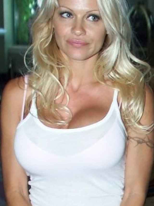 La actriz Pamela Anderson