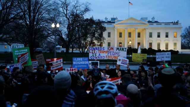 Manifestación ante la Casa Blanca contra el nuevo veto migratorio de Trump.