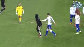 Intenta agredir al árbitro en el Hajduk-Rijeka