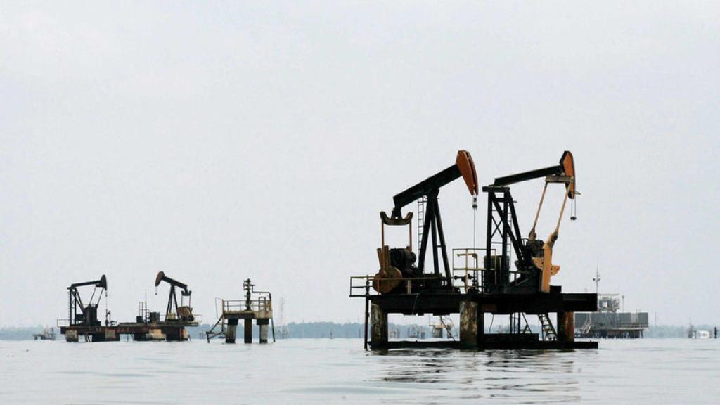 Una plataforma petrolídera en Arabia Saudí.