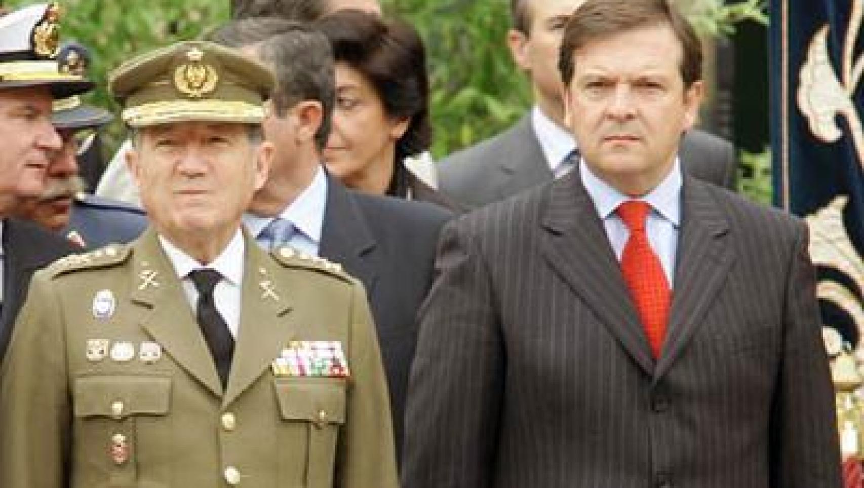 Felix Sanz Roldan y Alberto Saiz.