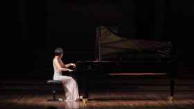 La pianista Yuja Wang durante su concierto en el Palau de la Música.