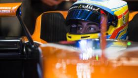 Alonso, en el MCL32.