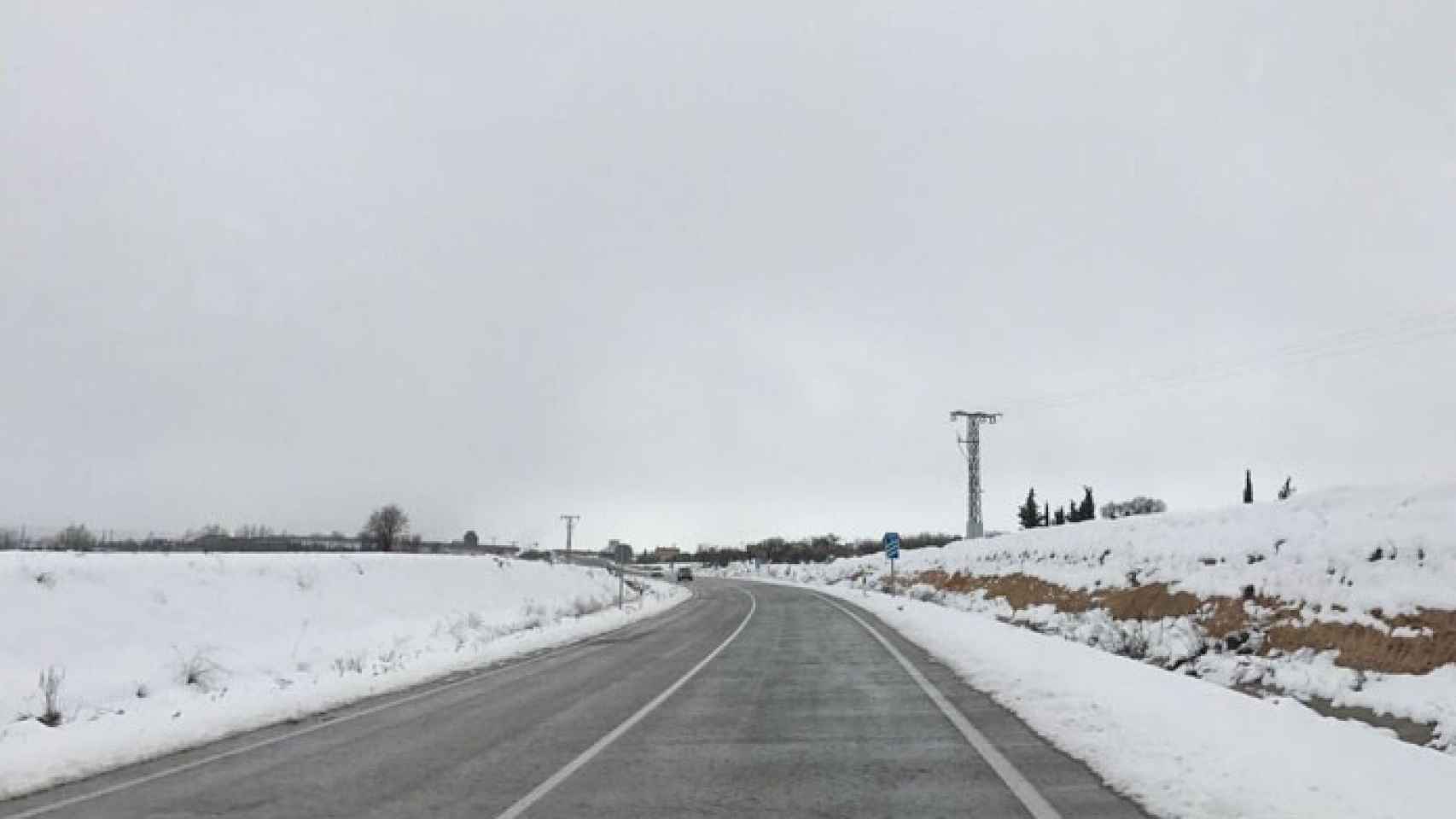 nieve-castilla-y-leon-puertos-invierno-carretera