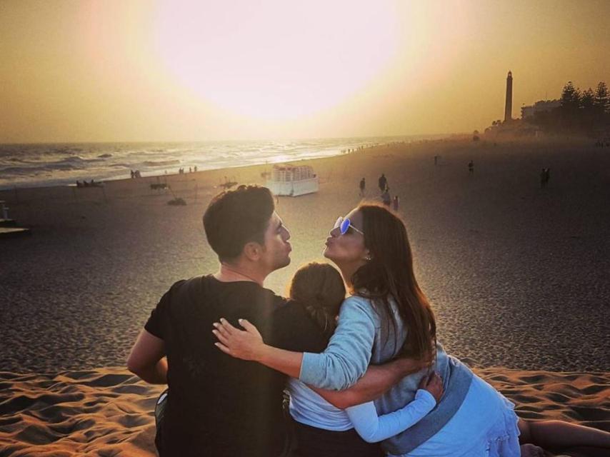 David Bustamante con Paula Echevarría y su hija Daniella.