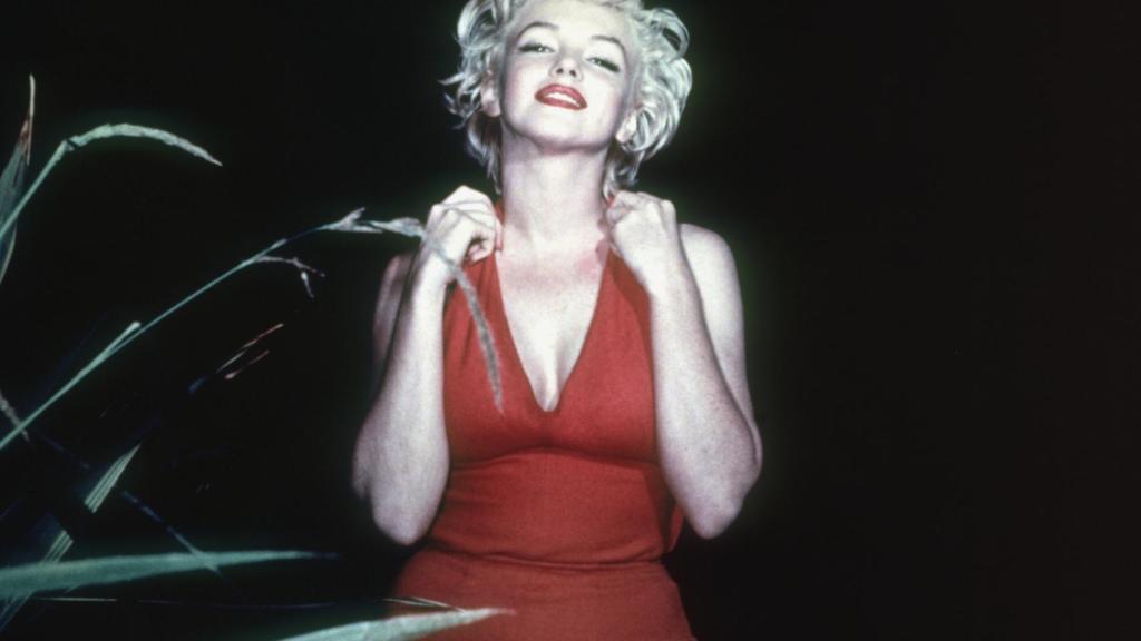 La barra de labios roja se convirtió en el mejor aliado de belleza de la actriz. | Foto: Getty Images