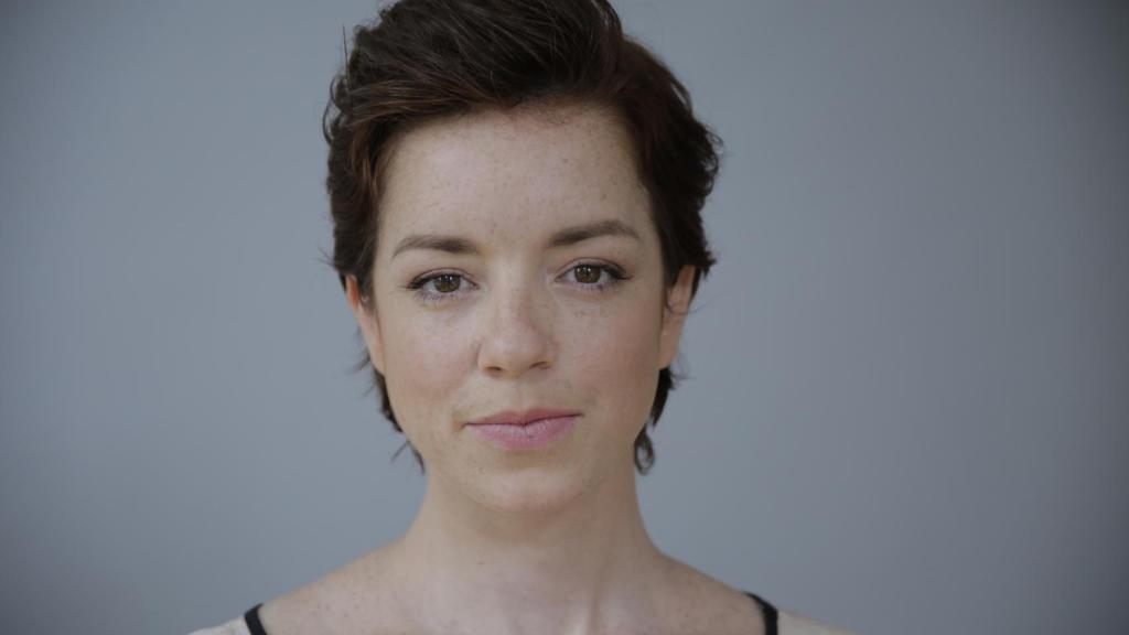 La directora del documental, Inga Bremer, quisiera ver el film proyectado en España