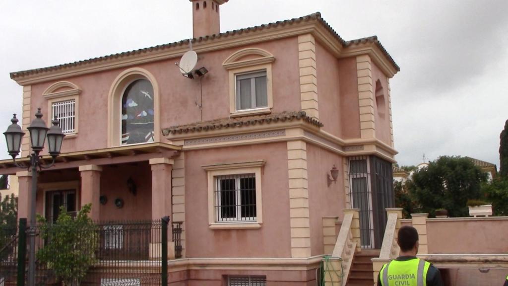 Una de las casas utilizada para producir marihuana.