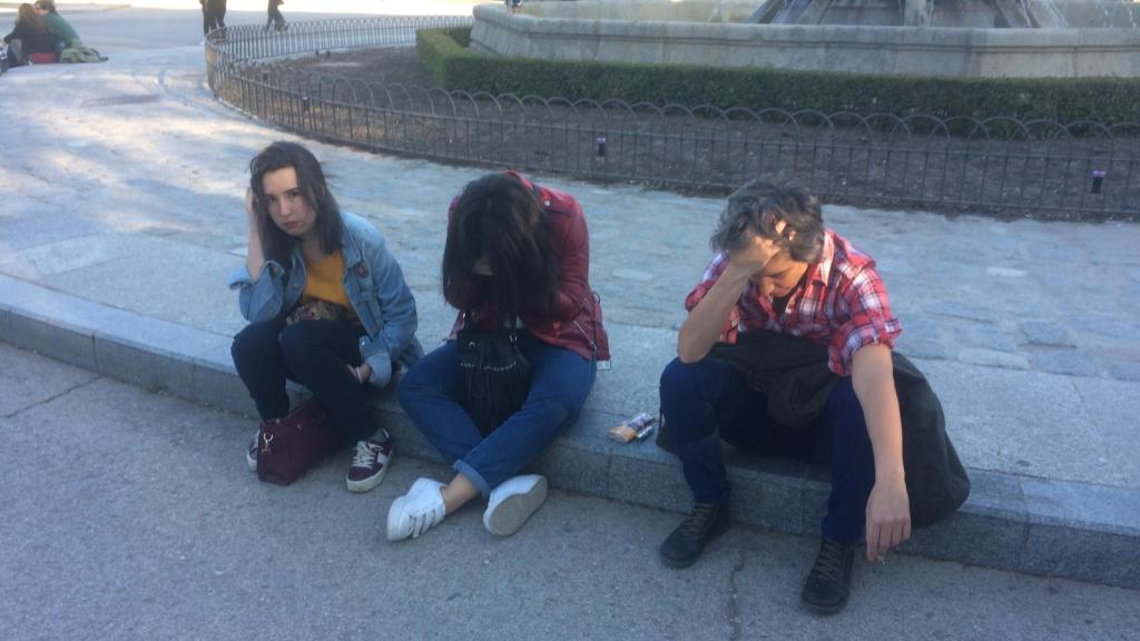 Gente llorona entregada a la causa