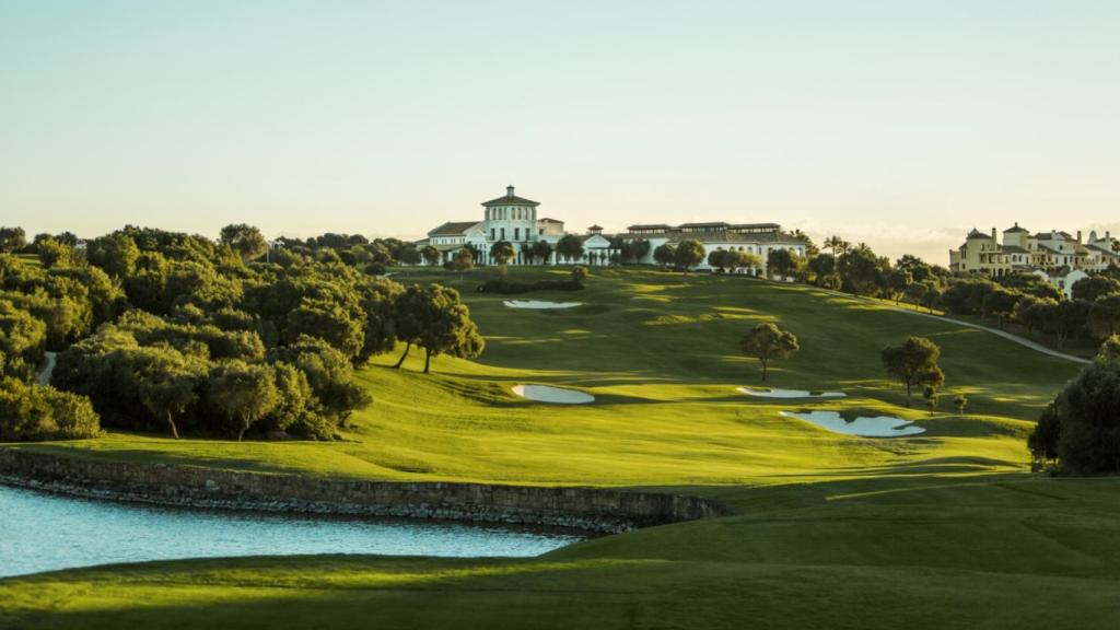Los gibraltareños prefieren la amplitud de las villas gaditanas en urbanizaciones como Sotogrande.