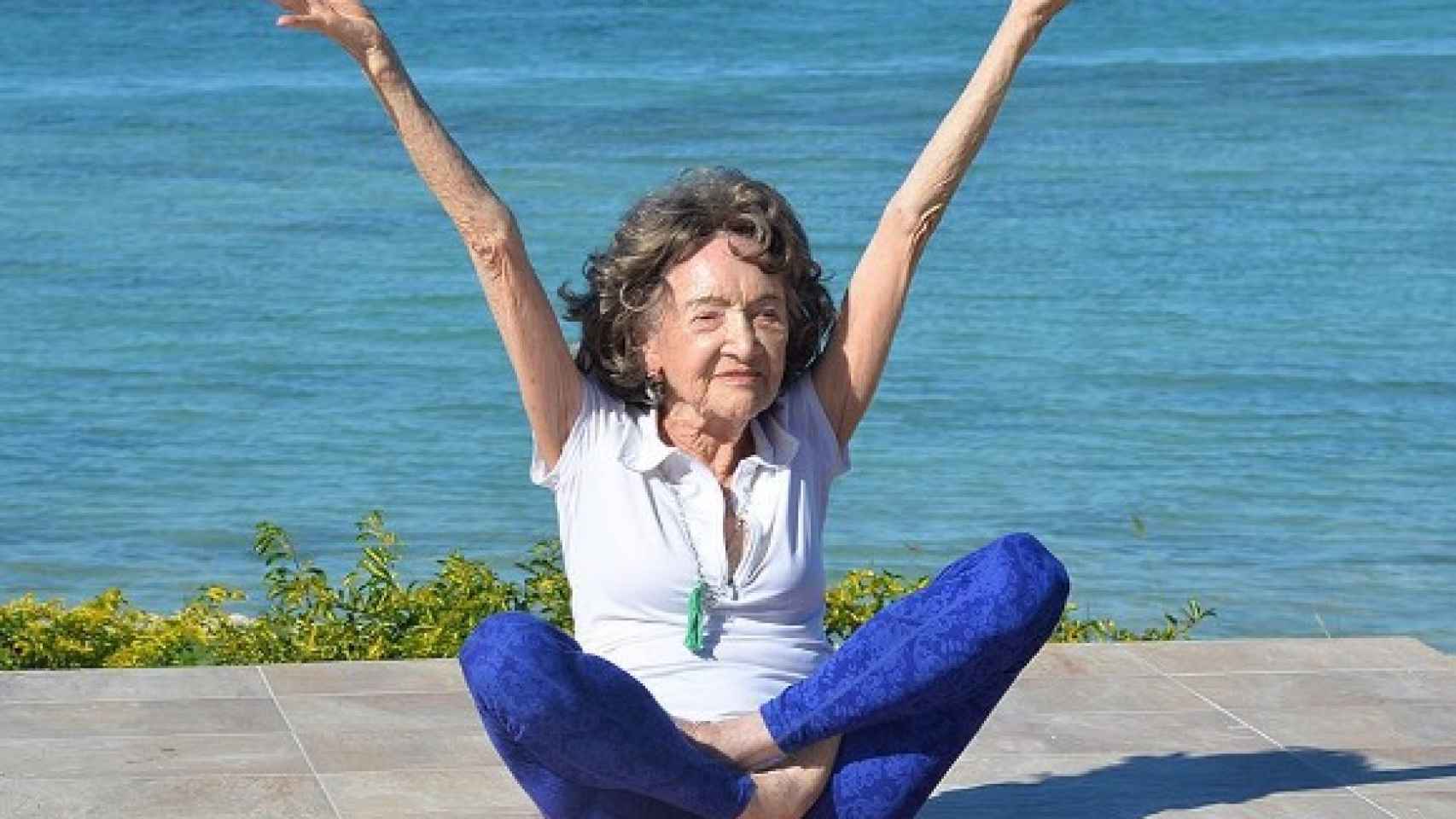 Долголетие йогов. Тао Порчон-Линч, 100 лет. Питание Тао Порчон-Линч. Бетти Кальман инструктор йоги. Тао Порчон-Линч в молодости фото.
