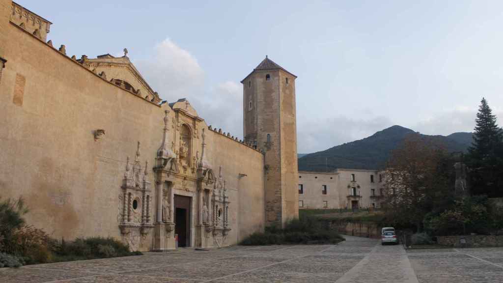 La Puerta Real del monasterio de Poblet.