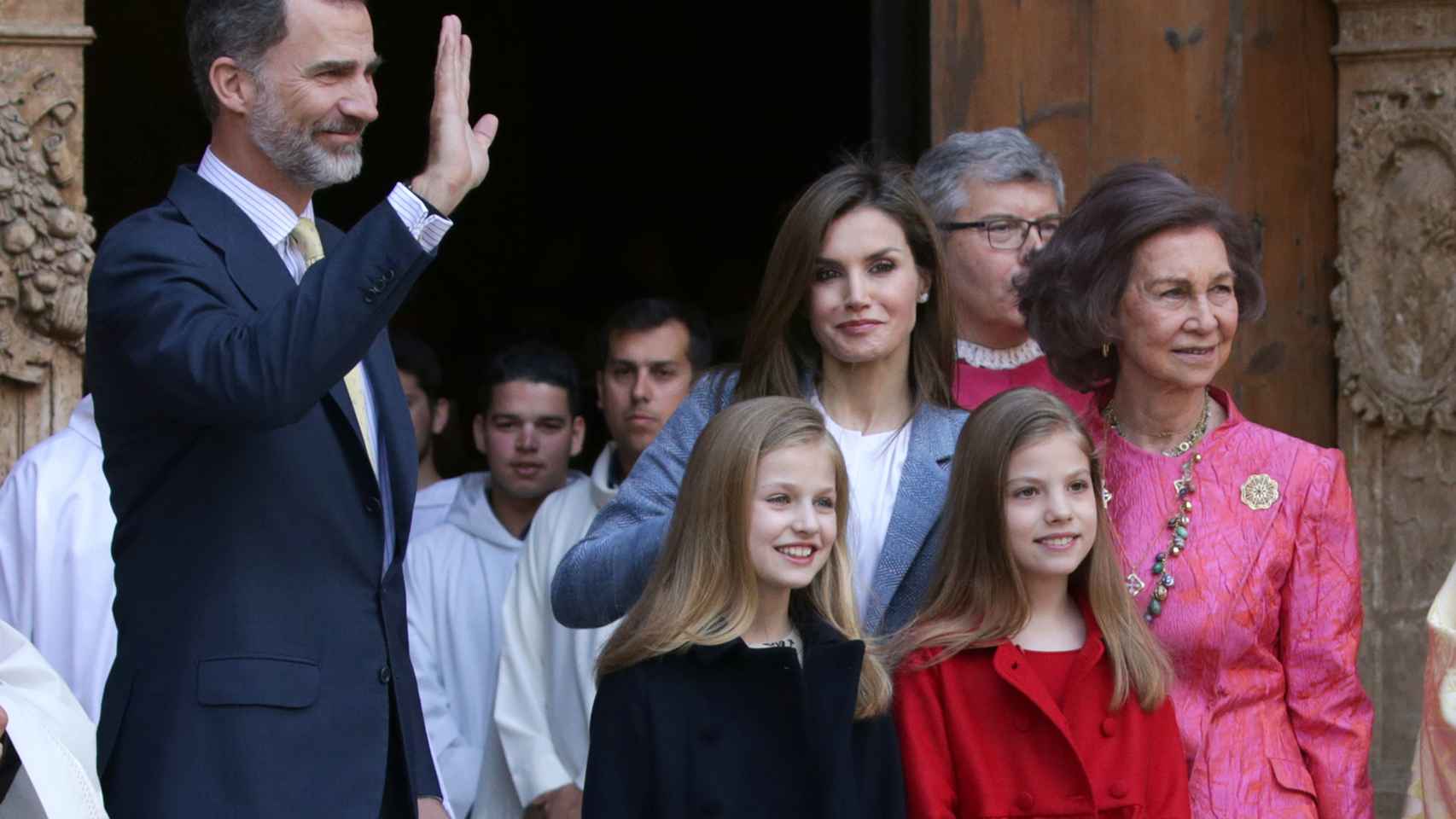 La Familia Real asiste a la Misa de Pascua en Palma de Mallorca