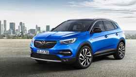 Opel refuerza su línea de vehículos SUV con el Grandland X