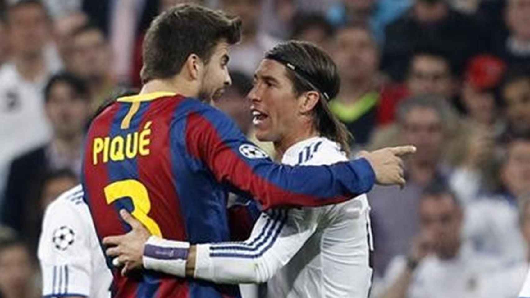 Ramos y Piqué, durante un Clásico.