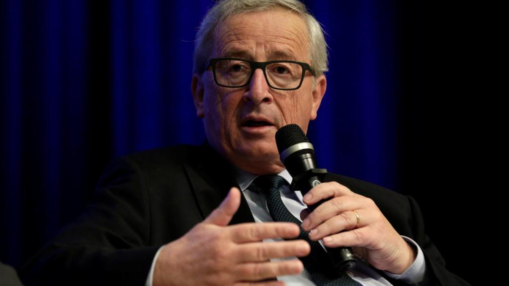 Juncker ha felicitado a Macron por su resultado en la primera vuelta