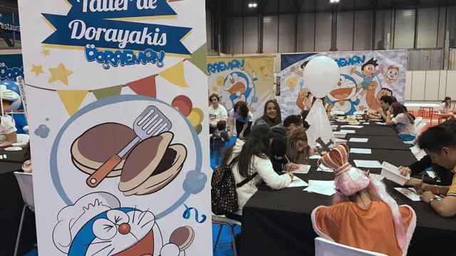 Taller de dorayakis de Doraemon en Heroes Manga Madrid.