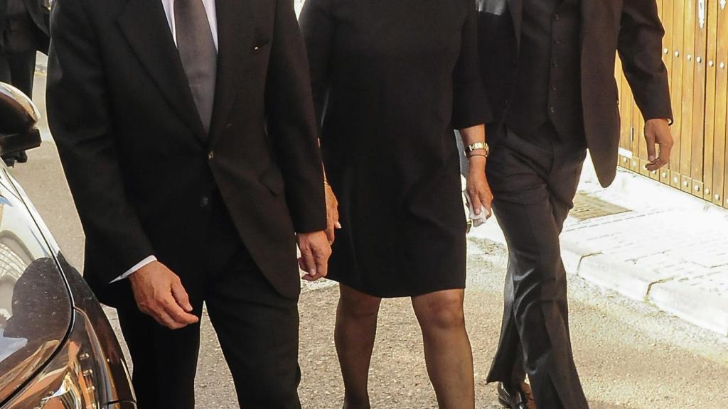 Syliane de Vilallonga, en el funeral de su esposo.