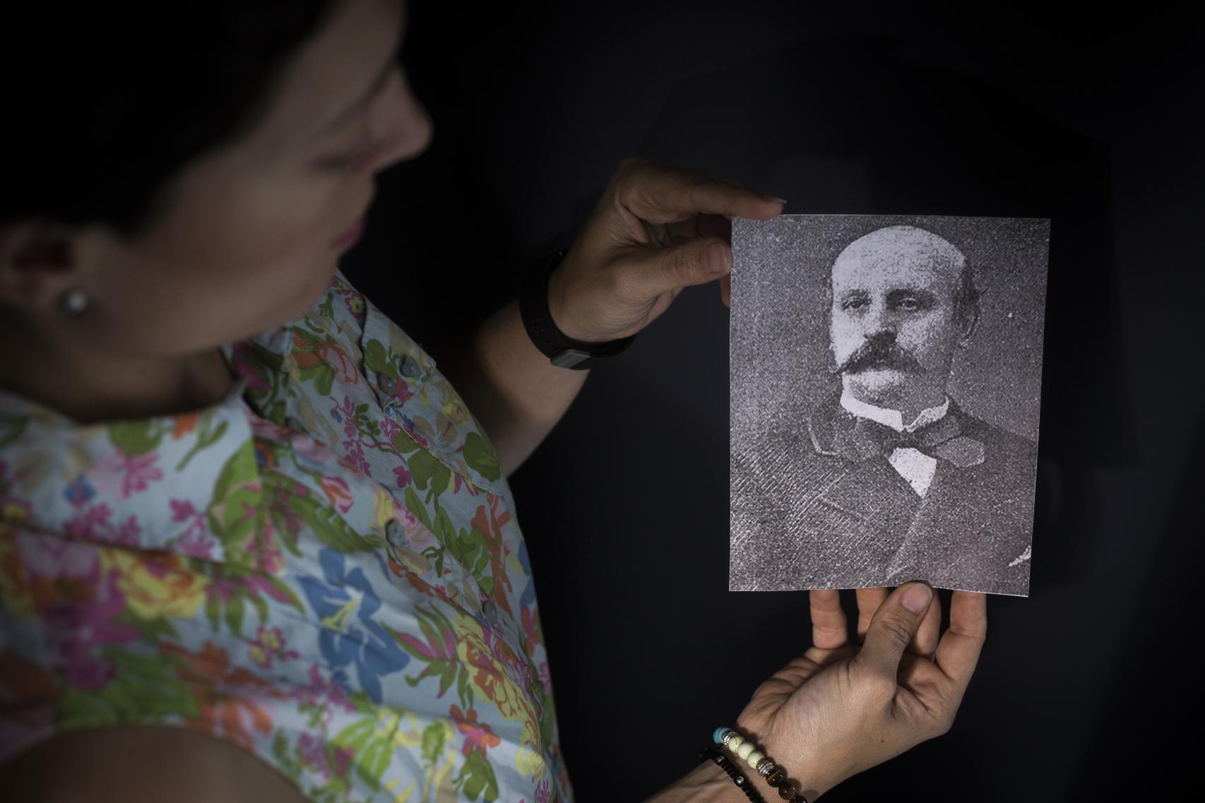 Almudena Bonaplata, descendiente del empresario catalán José Bonaplata, cofundador de la feria del ganado que dio origen a la actual Feria de Sevilla.