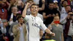 Cristiano Ronaldo celebra uno de sus tres goles al Atlético de Madrid en la primera semifinal de Champions League.