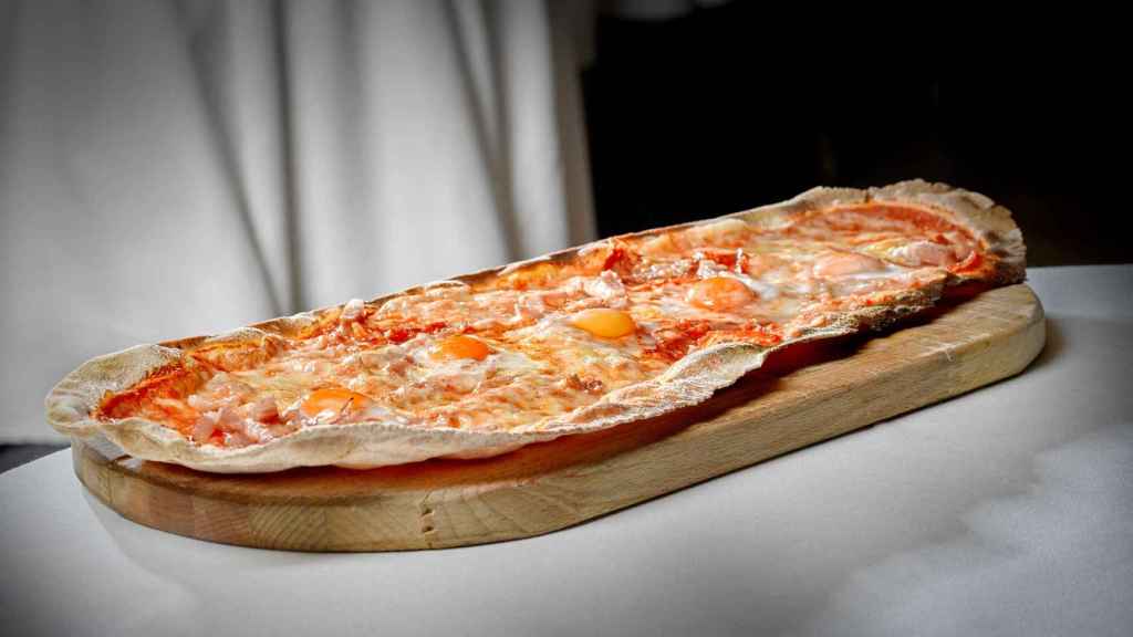 Pizza huevo y carne de Don Lisander. | Foto: Don Lisander.