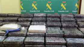 500 kilos de cocaína incautados por la Guardia Civil en una redada.