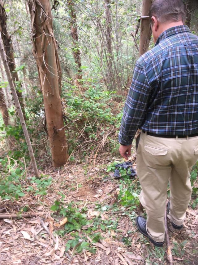 El lugar donde los agentes se encontraron el cuerpo.