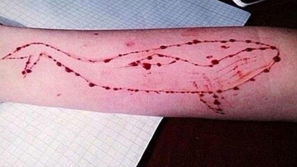Imagen de una de las pruebas que realizan quienes juegan a la Ballena Azul.