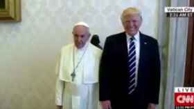 el Papa y Trump durante la visita en el Vaticano.