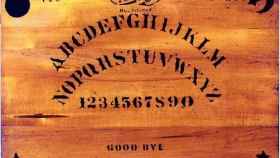 Tablero original de la Ouija.
