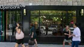 Openbank ultima su nueva oficina en el paseo de la Castellana de Madrid.