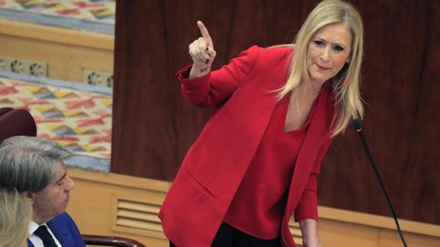 Cifuentes, durante la sesión de control en la Asamblea de Madrid.