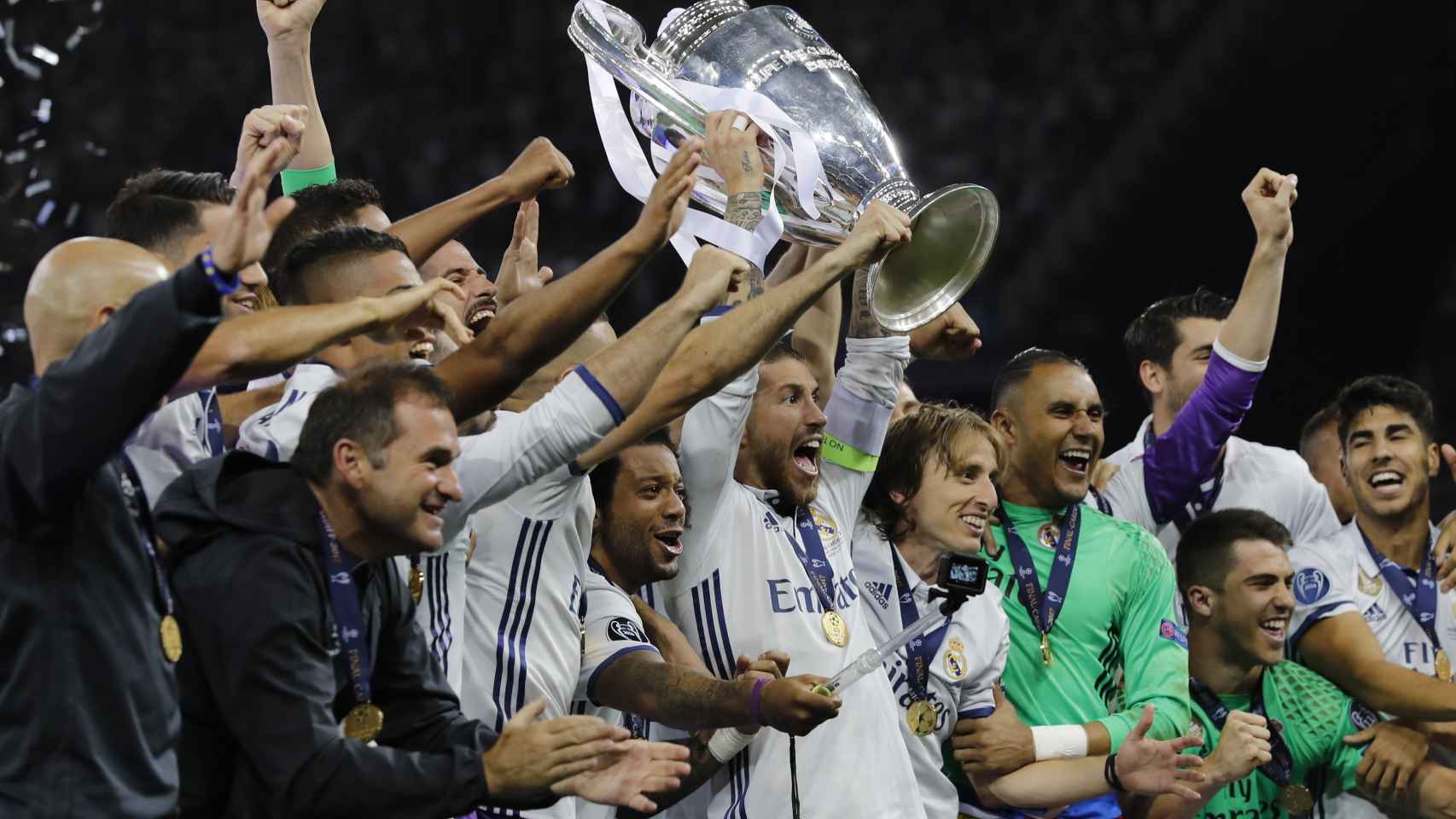Ramos levanta la Duodécima Champions del Real Madrid / Reuters