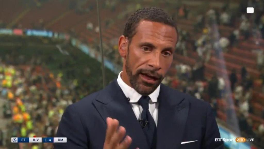 Rio Ferdinand en un programa de televisión