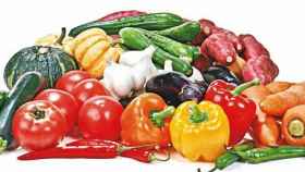 Los expertos recomiendan consumir cinco frutas y verduras al día.