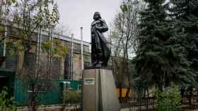 El Darth Vader de Alexsander Milov en Odesa fue antes una estatua de Lenin