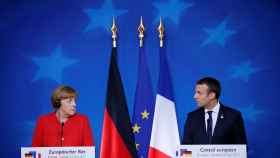 Macron y Merkel han escenificado su sintonía con una rueda de prensa conjunta