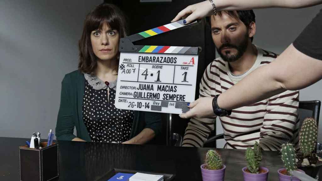 Fotograma de Embarazados, dirigida por Juana Macías.