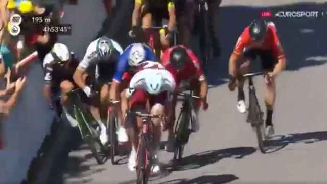 Momento del golpe de Sagan a Cavendish.