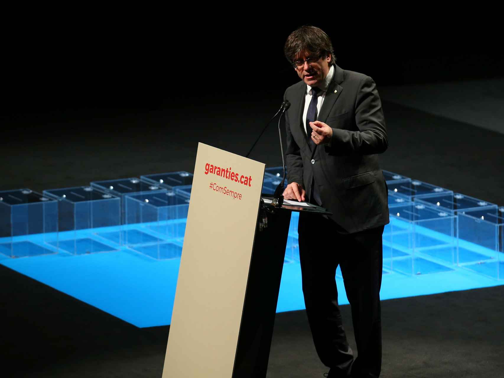 Puigdemont, durante la presentación del referéndum.