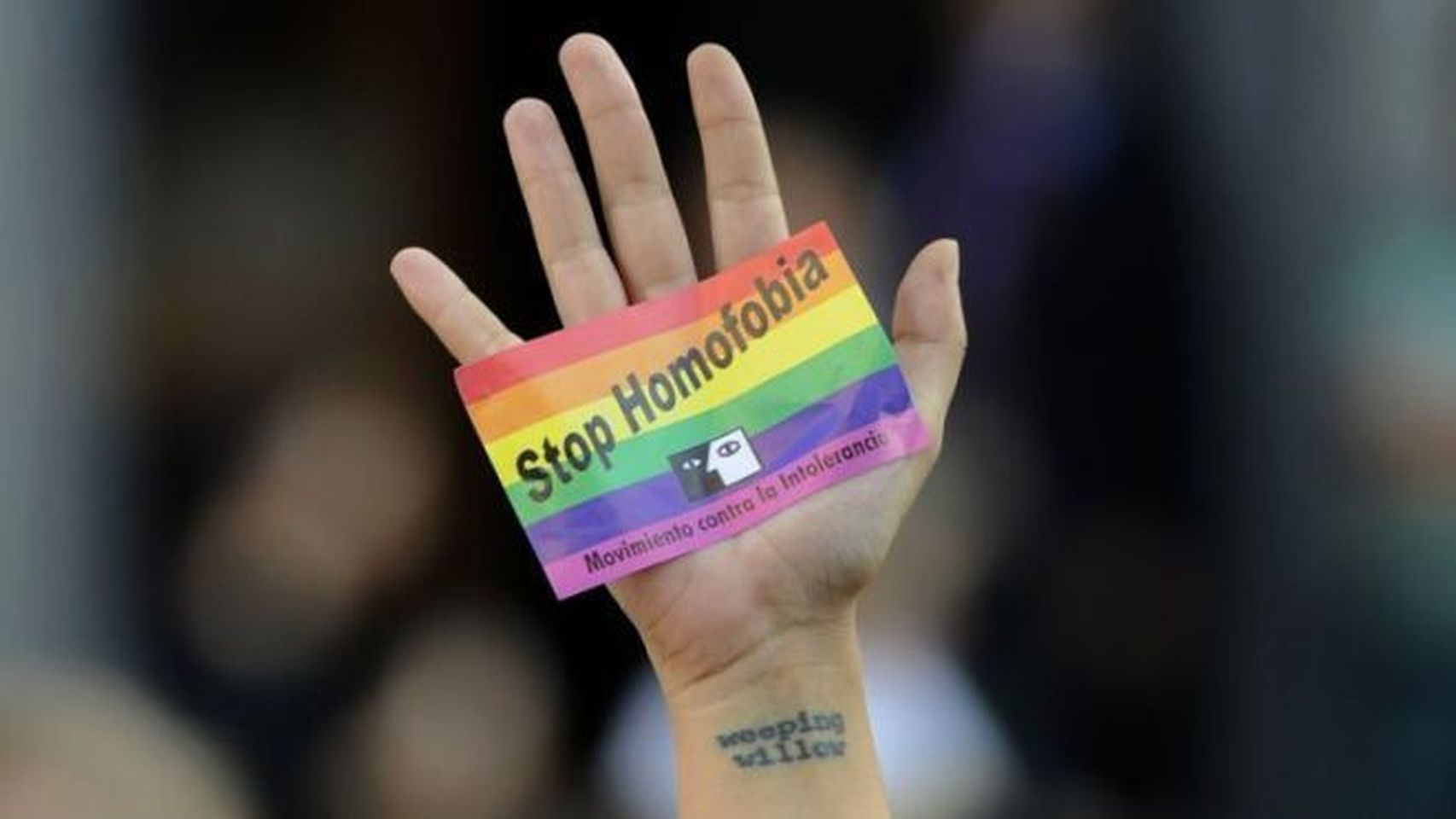 Cartel de  no a la homofobia.