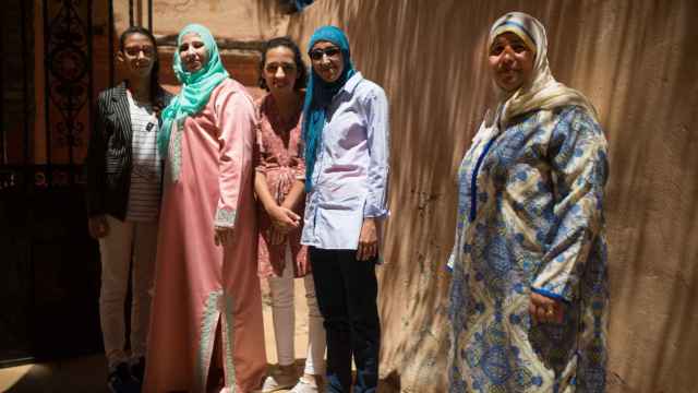 Las cuatro hijas de Malika son sordas y tienen una enorme probabilidad de quedarse ciegas.