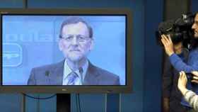 Rajoy en una declaración a través de una televisión.