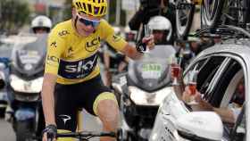 Froome, durante la última jornada del Tour de Francia, celebrando su victoria.