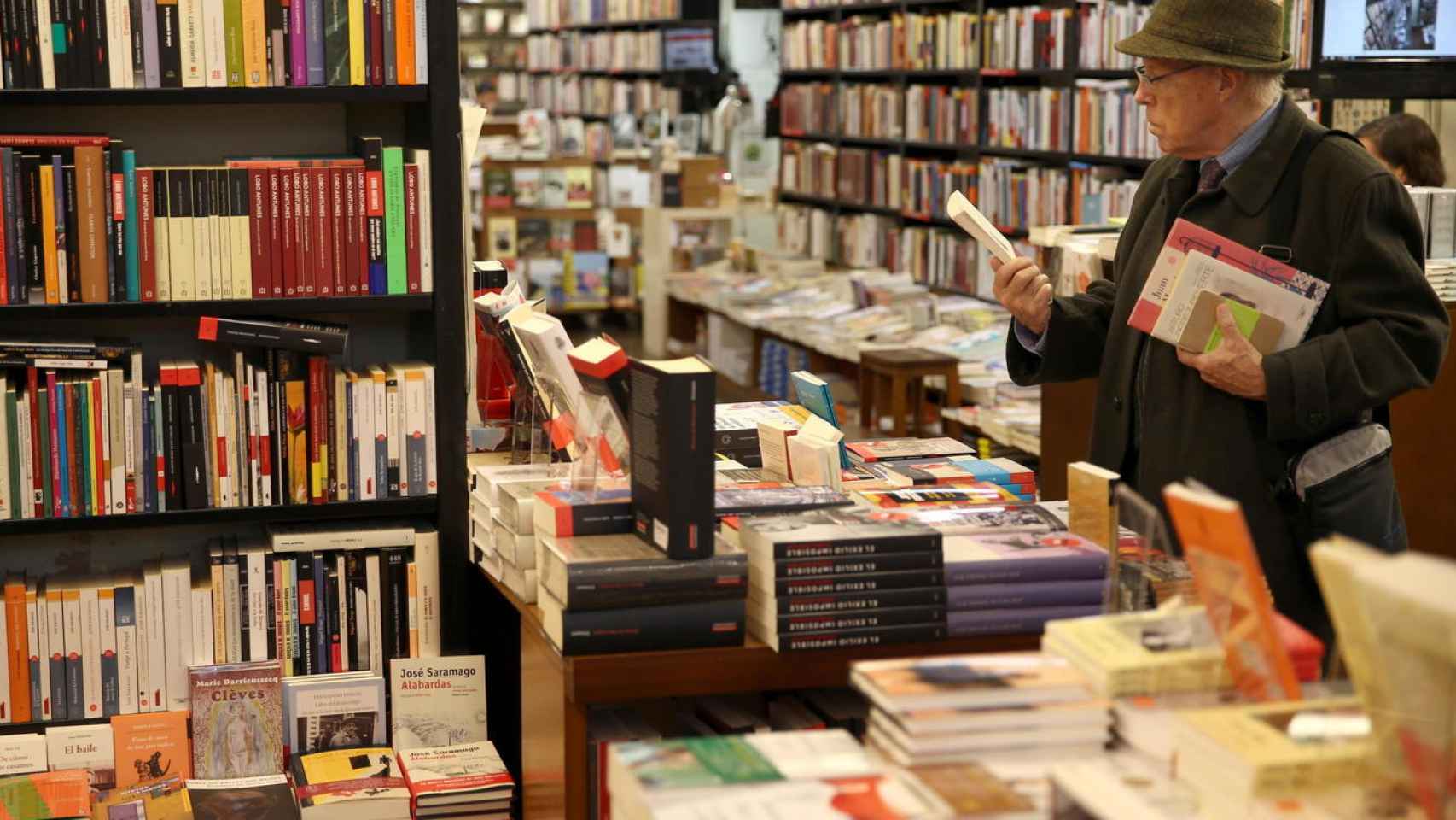 El proyecto trabaja con 140 librerías de España.