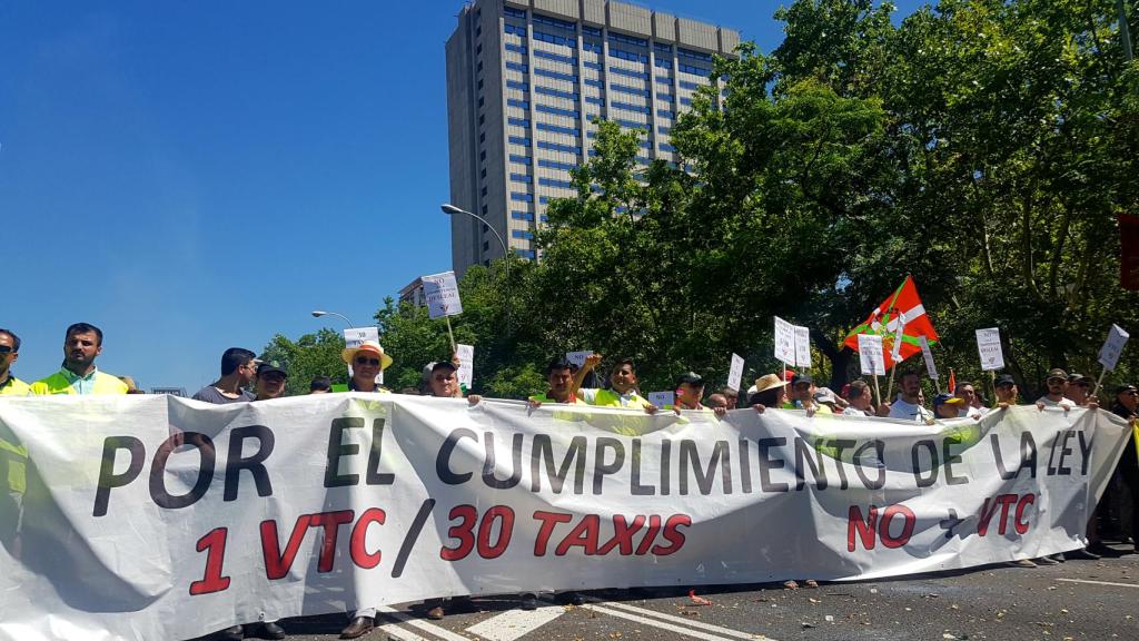 Manifestantes a la cabeza de la protesta