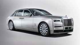 Rolls-Royce presenta la nueva generación del Phantom, una nueva dimensión del lujo