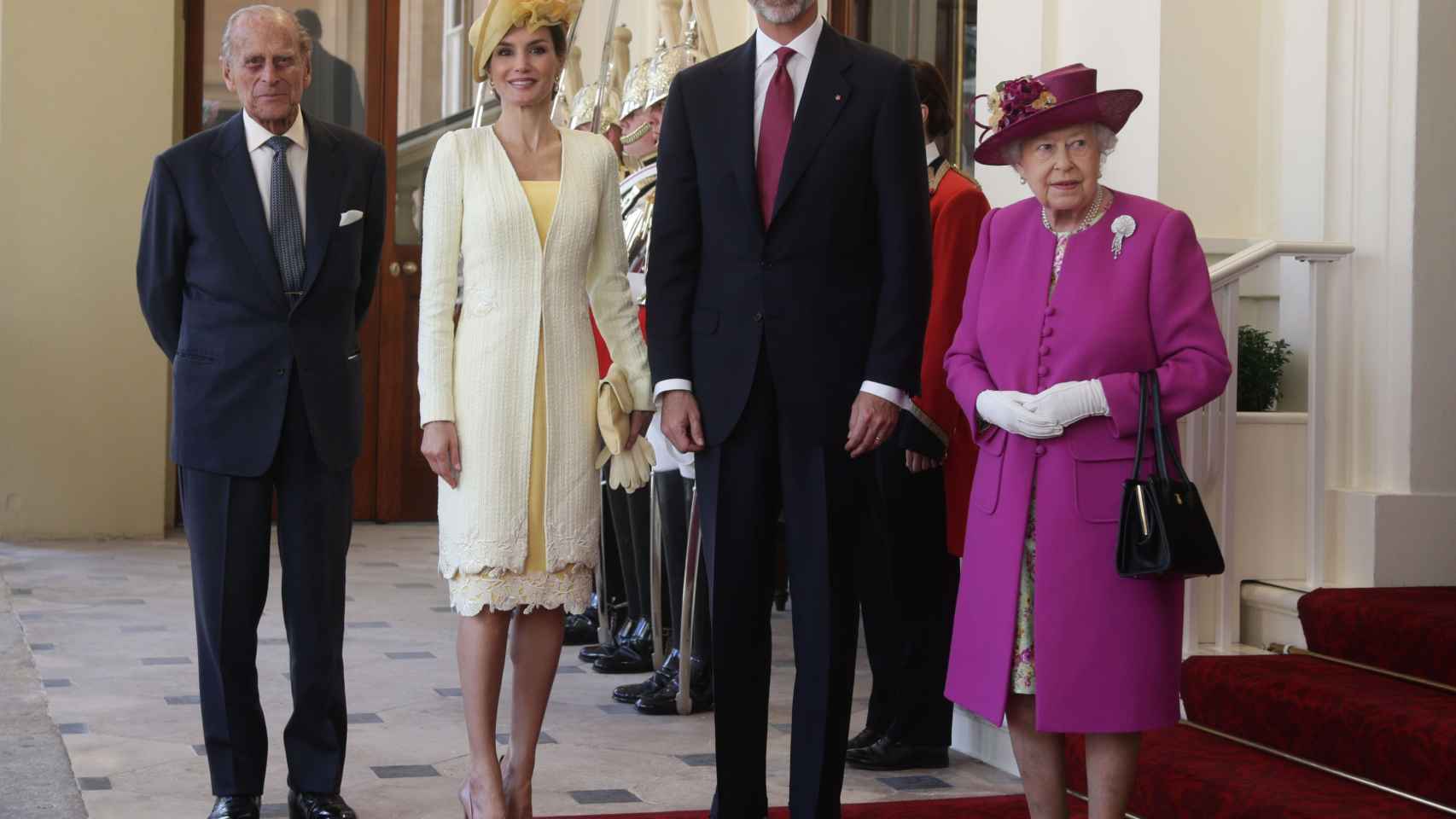 Los reyes de España junto a Isabel II y su marido, durante la visita oficial a Reino Unido.