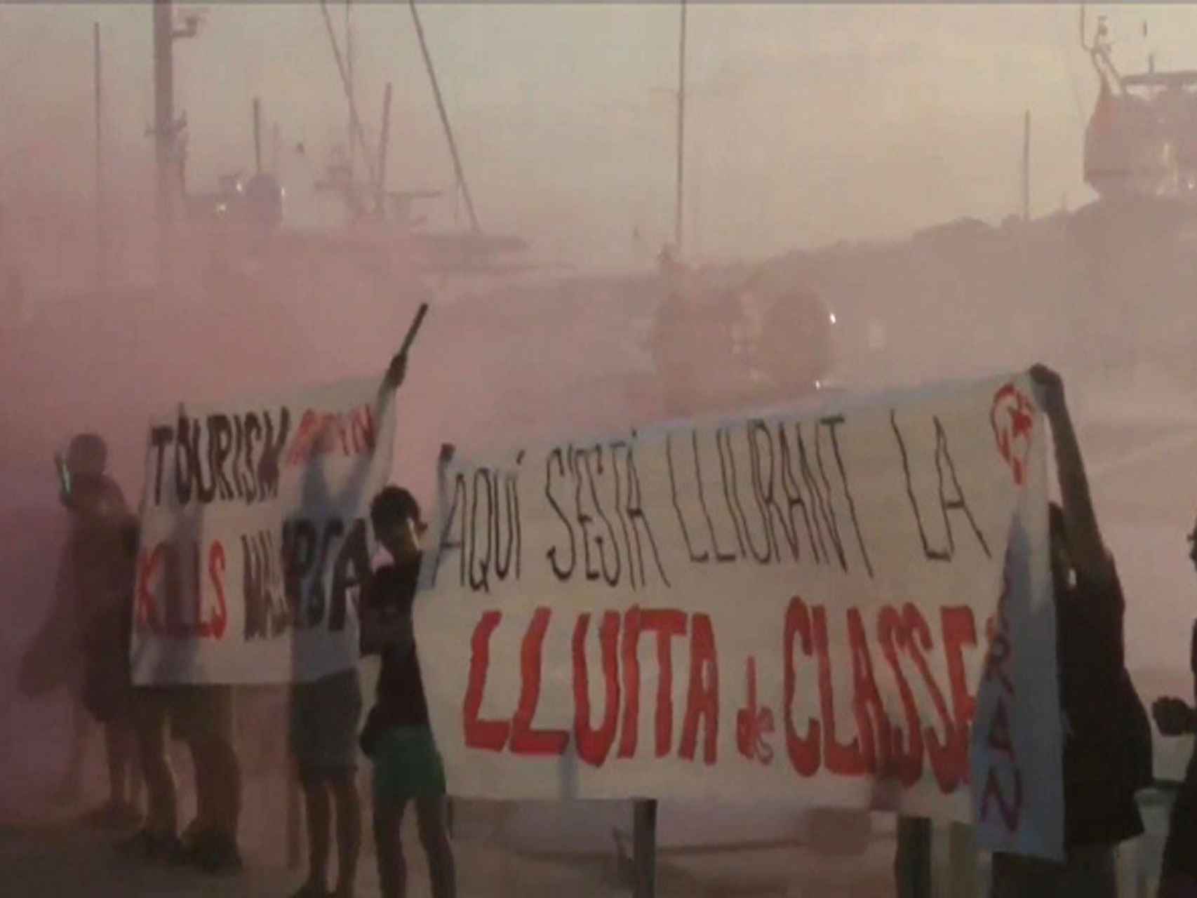 Protesta de Arran contra el turismo en Palma de Mallorca.